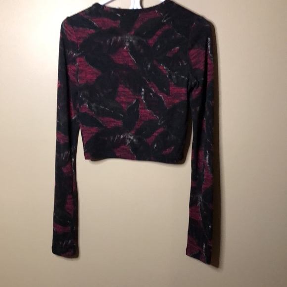 Wilfred free floral long sleeve crop top - Picture 3 of 3
